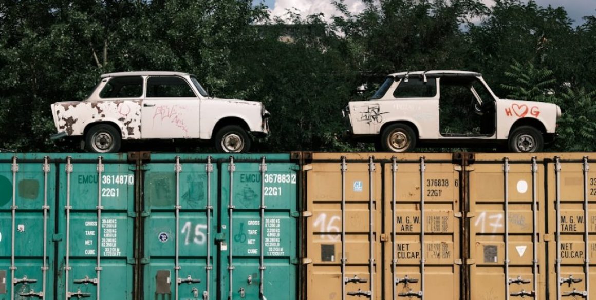 Jak zapobiegać kradzieżom ładunków podczas transportu drogowego